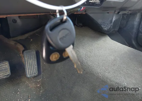 2004 GMC Sierra 2500Hd Sle from USA, damaged, VIN 1GTHK29U94E302443